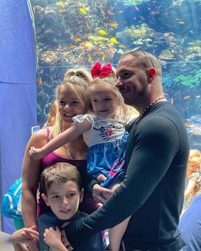 The Lein family pictured at The GA Aquarium. Left to Right - Brandi, Payton, Madison, and Matt